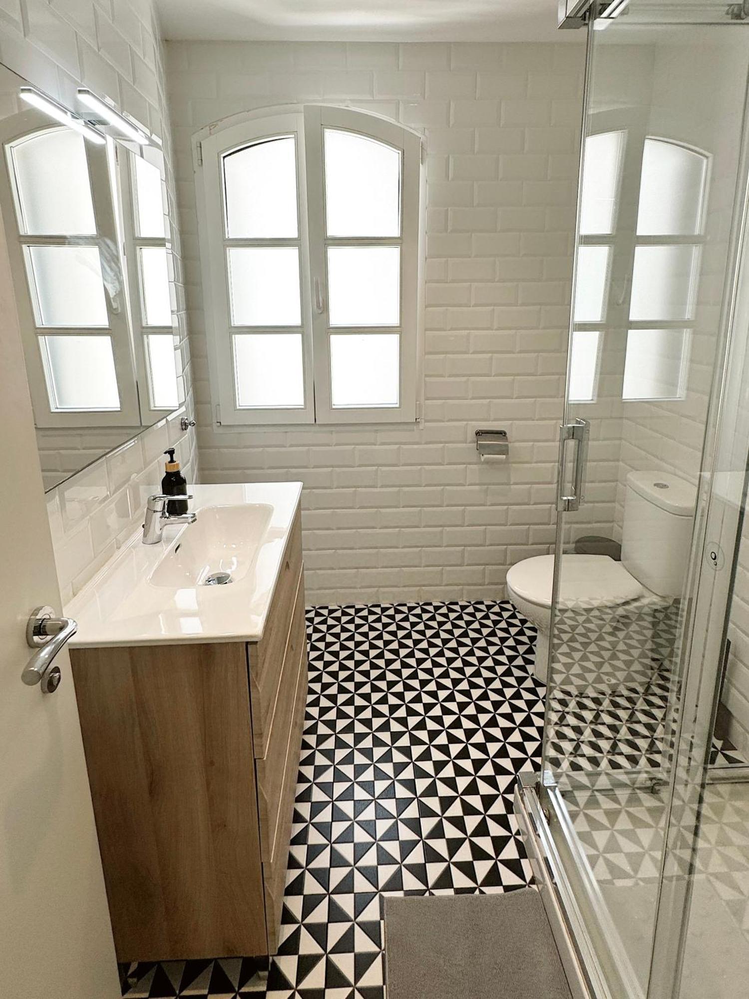 Fabulous City Centre Apartment - Grand Central House غيبرالتار المظهر الخارجي الصورة