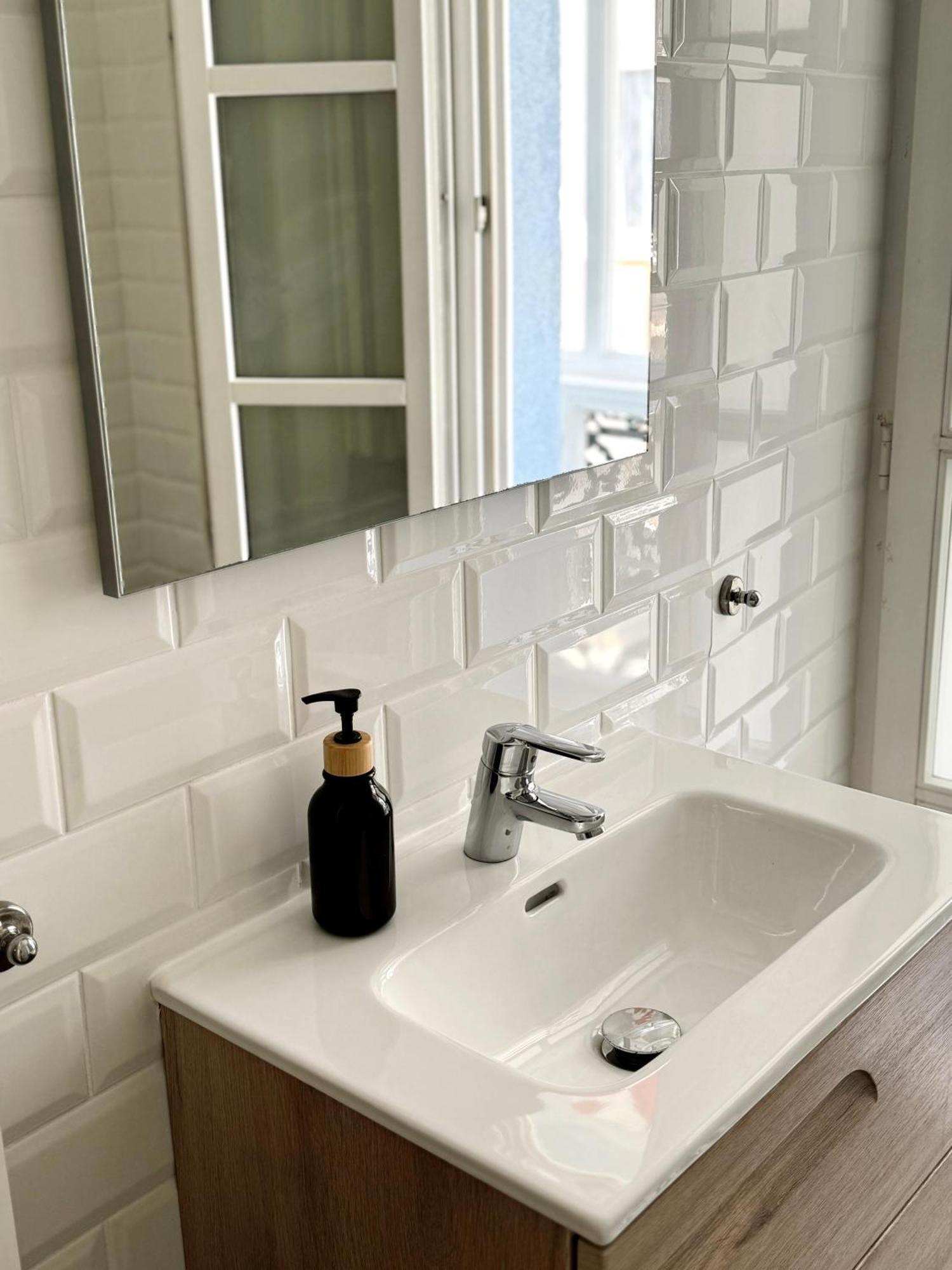 Fabulous City Centre Apartment - Grand Central House غيبرالتار المظهر الخارجي الصورة